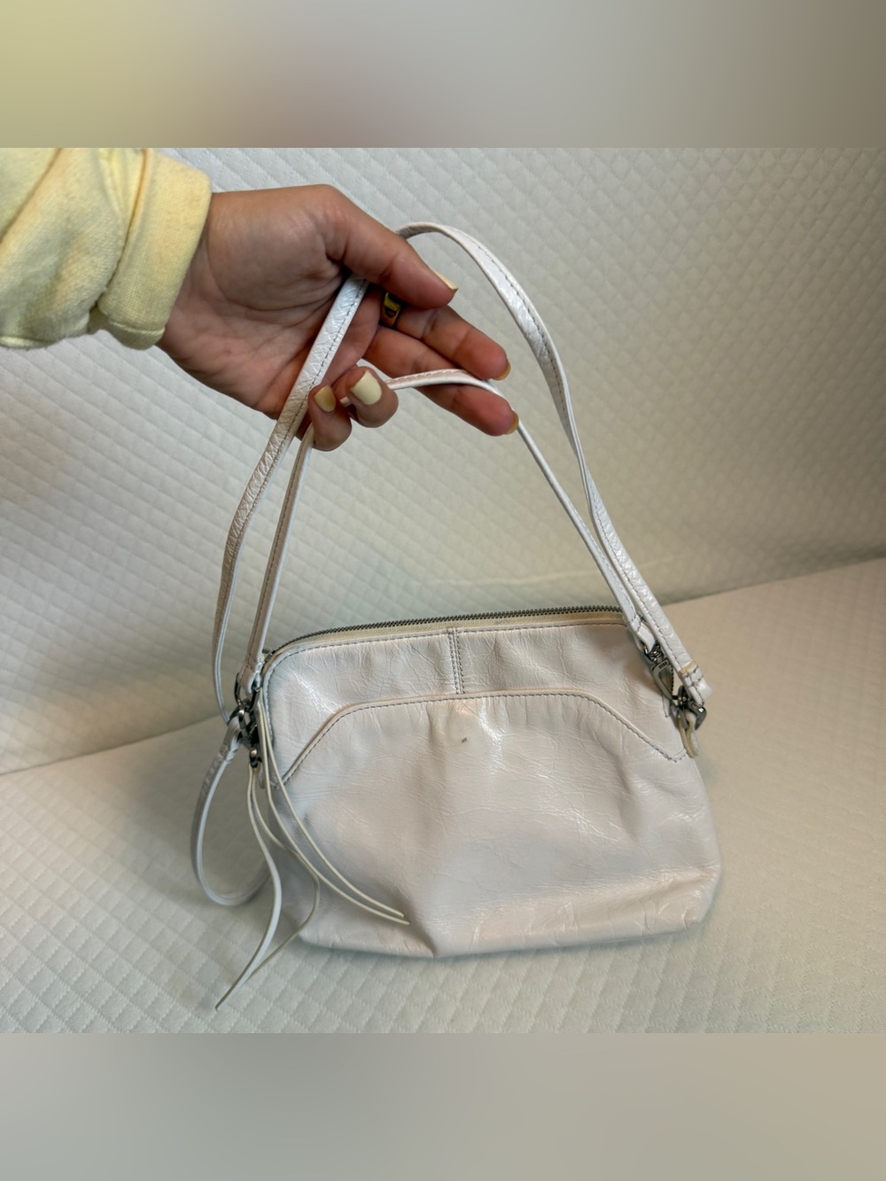 HOBO The Original White Leather Crossbody Or Shoulder Bag Minimalist Chic Boho - Picture 2 of 15